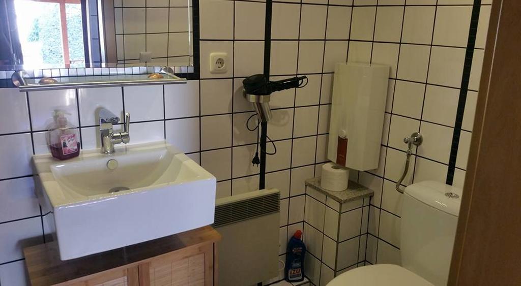 Haus Hazienda Бридель Экстерьер фото